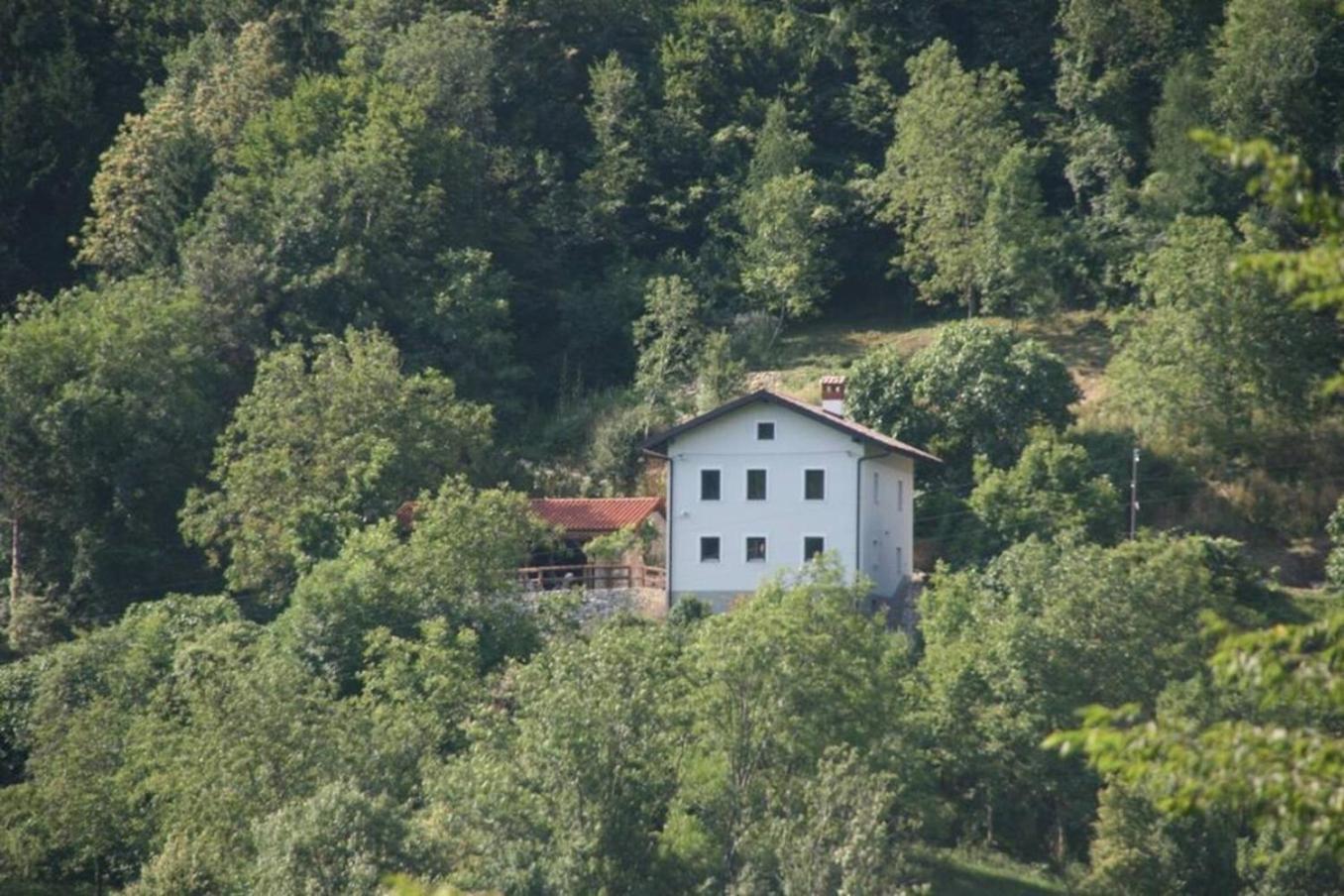 Kuninez, Holiday Home With Summer Kitchen Most na Soči Eksteriør billede